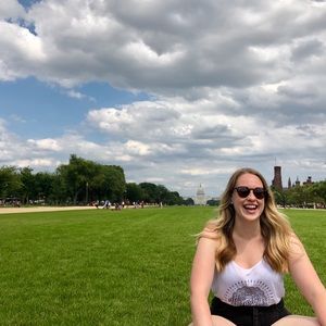 Meet your Posher, Kara